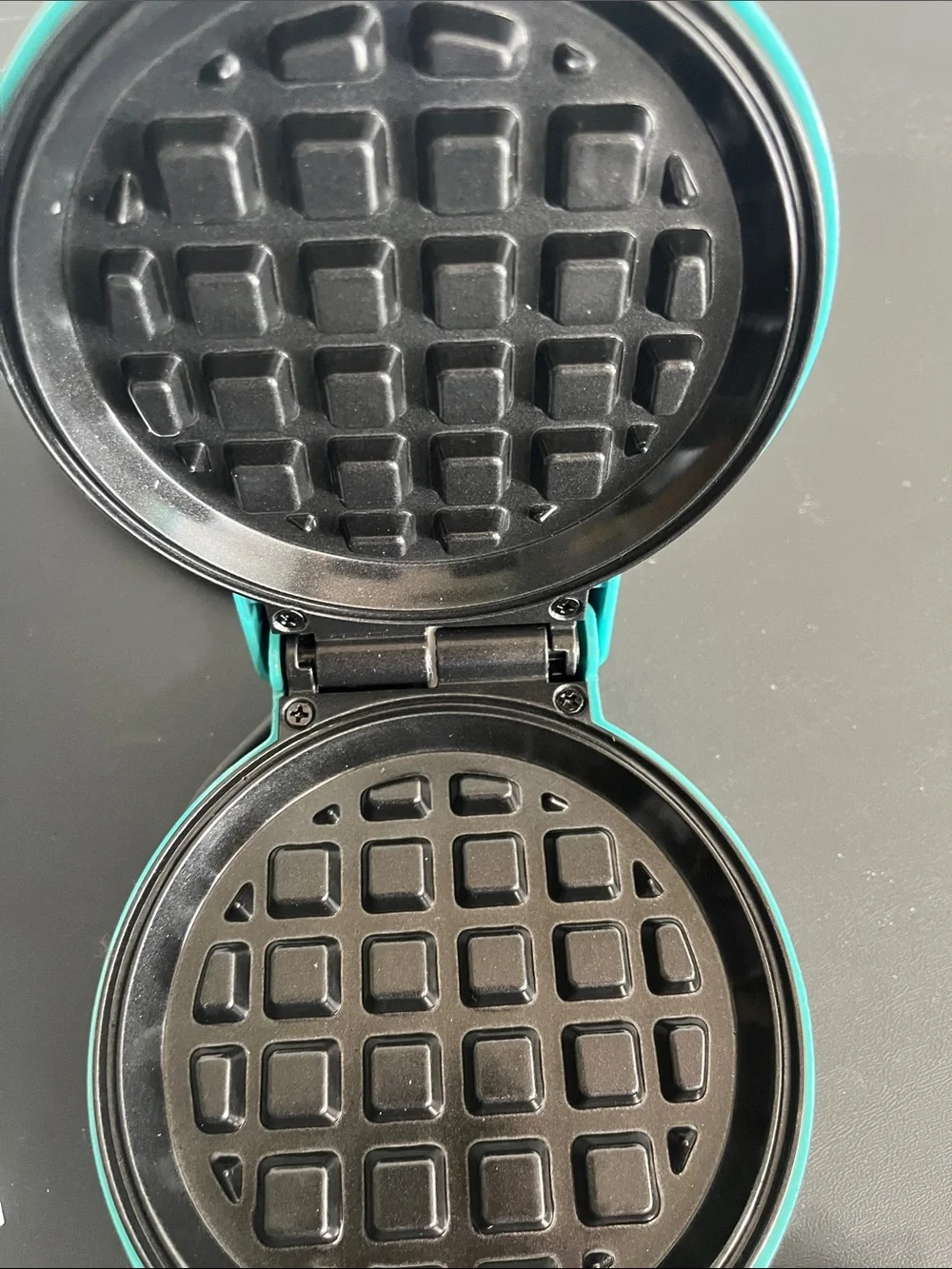 Mini Waffle Maker - Teal